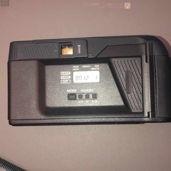 Ricoh Film Camera Bundle - Picture 3 of 10